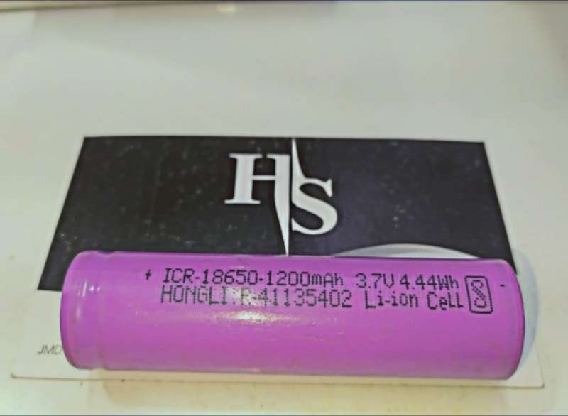 3.7v 1200mah lithium battery